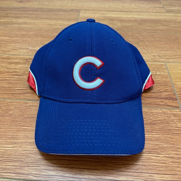 New Era Other - NEW ERA CHICAGO CUBS HAT - SIZE MEDIUM/LARGE